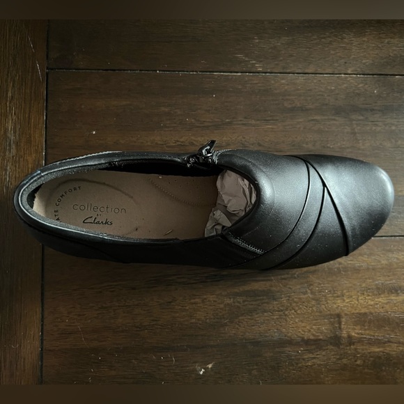 Clarks Channing Essa RIGHT shoe ONLY 8.5W for replacement, comfort, amputee. - Picture 3 of 5